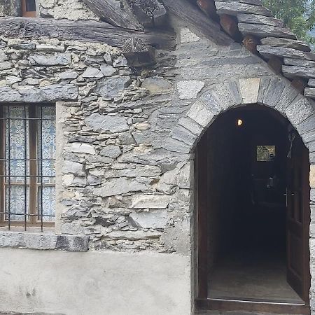 Villa Tepilanti Cerentino Exterior foto